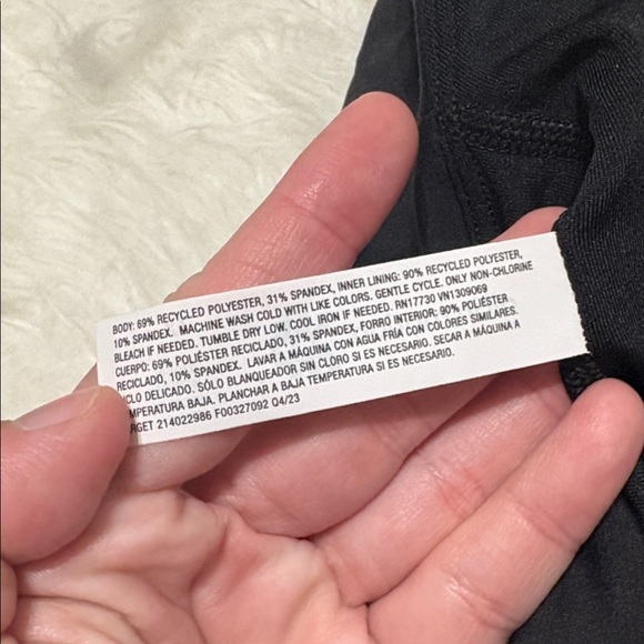 NWT All In Motion Black Flex V-Neck Cropped Sports Bra Size 3X - Picture 14 of 16